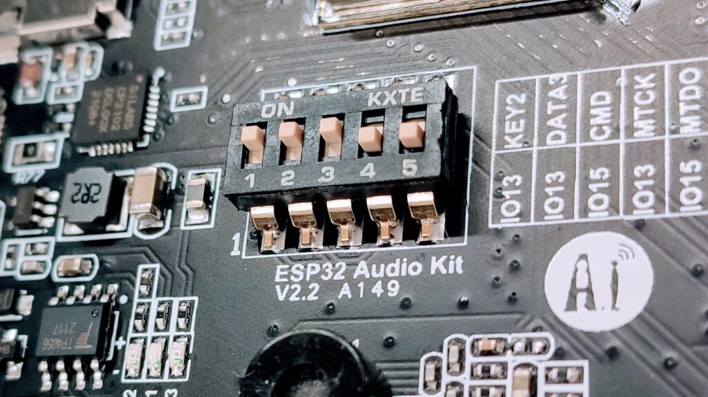 ESP32 Squeezelite on ESP32 Audio Kit – ScreenZone